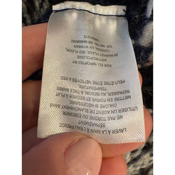 Sleeping on Snow ONE SIZE Tajo Jacquard Poncho Navy Cream GORGEOUS - Picture 8 of 8